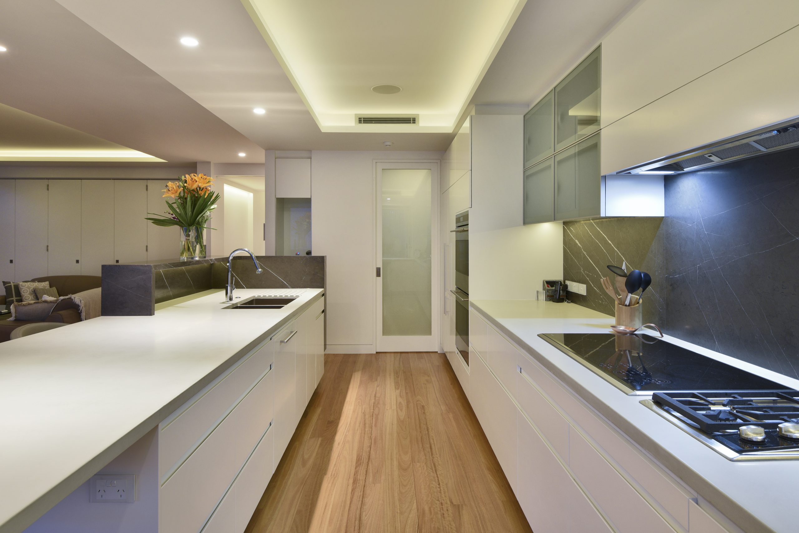 Kitchen home design in carina