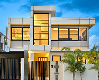 New Contemporary Style Homes